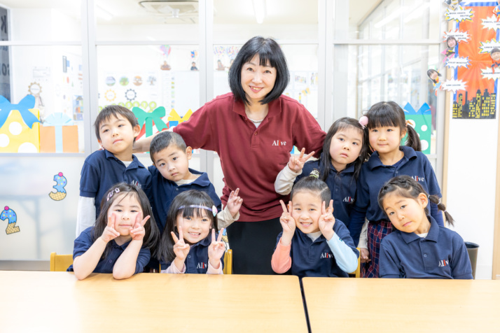 アライブインターナショナルスクールの子どもの様子