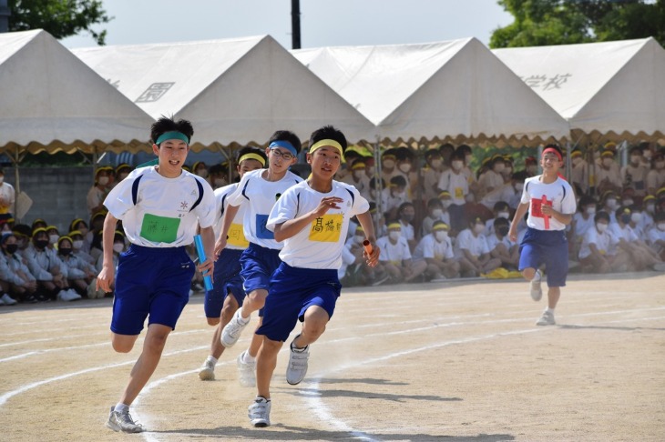 盈進中学高等学校の体育祭風景