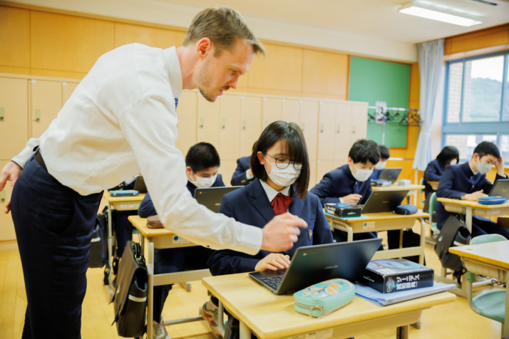 福島成蹊中学校・高等学校の英語授業の風景