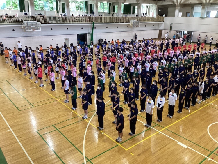 函館白百合学園中学校・高等学校の体育祭風景