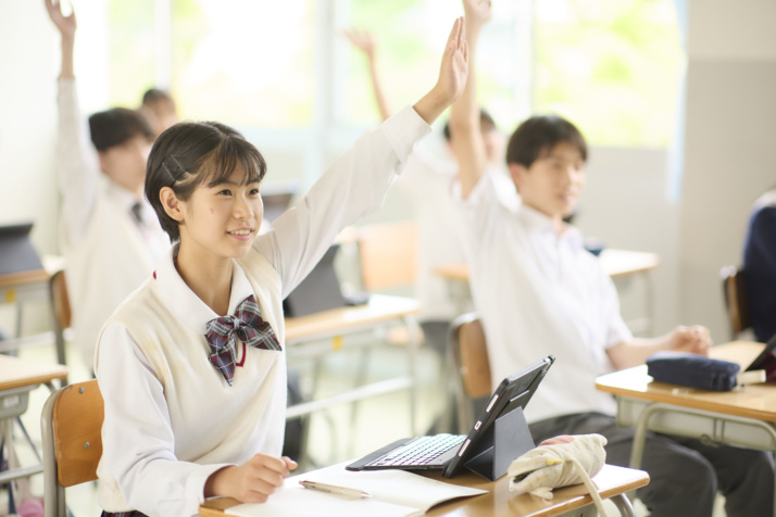 名古屋経済大学市邨中学校・高等学校の授業風景