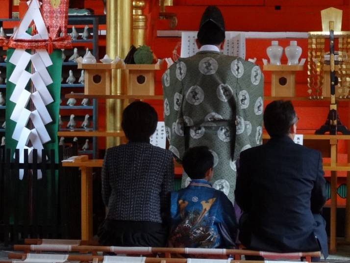 伊佐爾波神社のご祈祷の様子