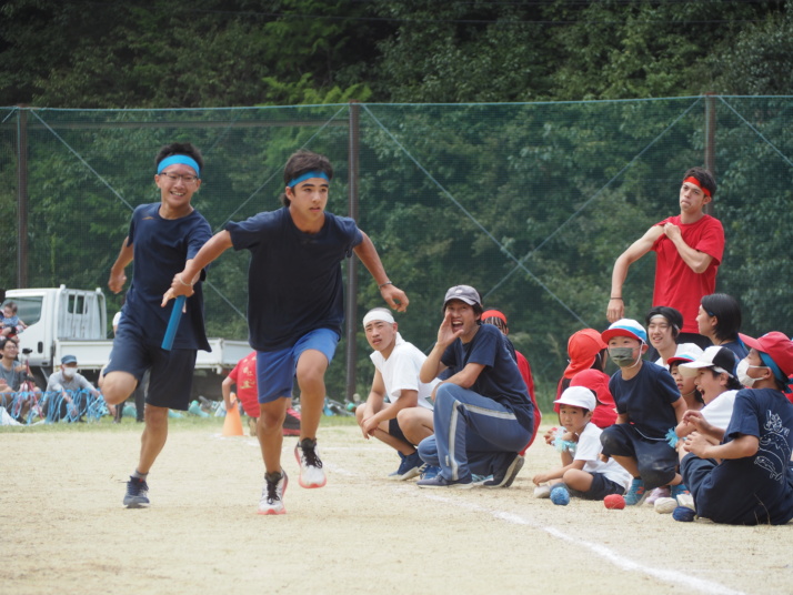 一燈園中学校・高等学校の小中高合同運動会