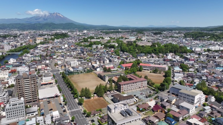 岩手中学校・高等学校の空撮写真