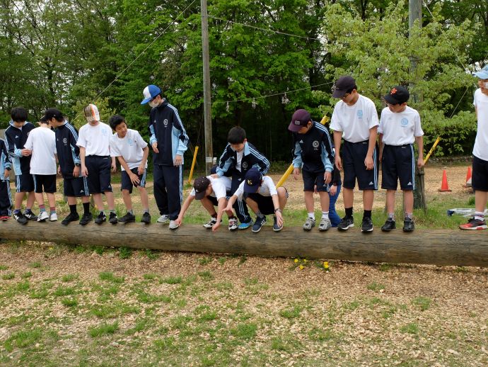 海城中学高等学校で行われるプロジェクトアドベンチャー