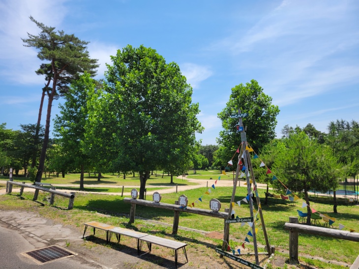 神鍋高原キャンプ場の看板と周辺の風景