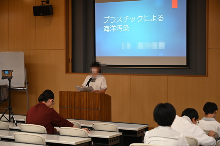 九州国際大学付属中学校の「未来を創る人へ」プロジェクト風景