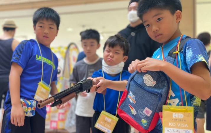 こども夢の商店街における射的ゲームのお店屋さん