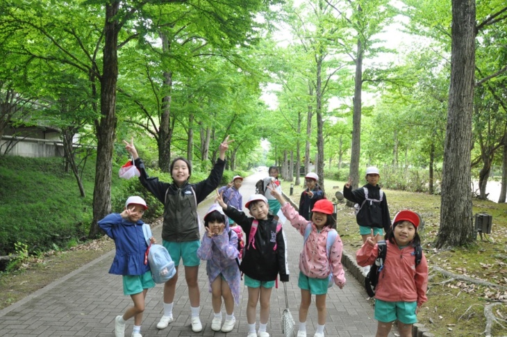 甲子園学院小学校の林間学校の様子