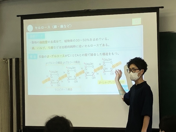 インタビューに答えてくださった和歌山県立向陽中学校・高等学校のSSH推進部長の谷地先生