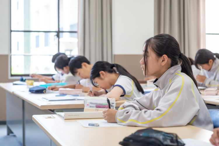 関西学院中学部・高等部の授業風景