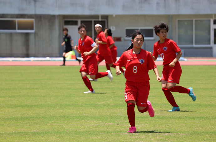 活水中学校・高等学校のサッカー部の活動風景