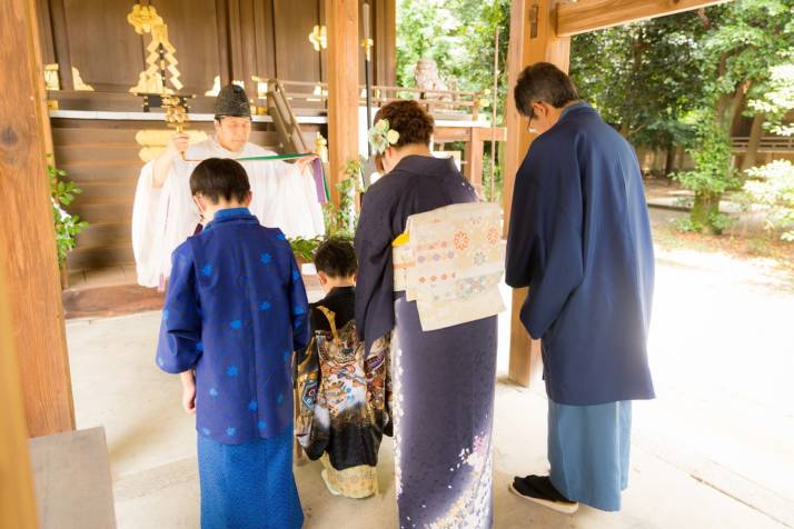 「京都着物レンタル夢館 五条店」の境内で撮影された七五三撮影風景