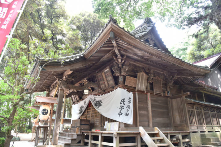 間々田八幡宮の拝殿