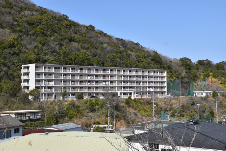 「明徳義塾中学・高等学校」の川薪寮