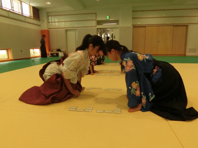 成田高等学校・同付属中学校のかるた部その2