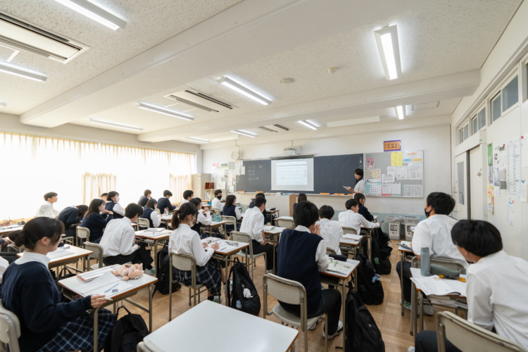 日本工業大学駒場中学校・高等学校の授業風景