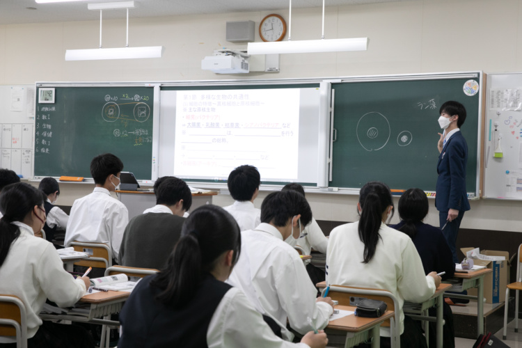 大阪桐蔭中学校・高等学校の授業風景