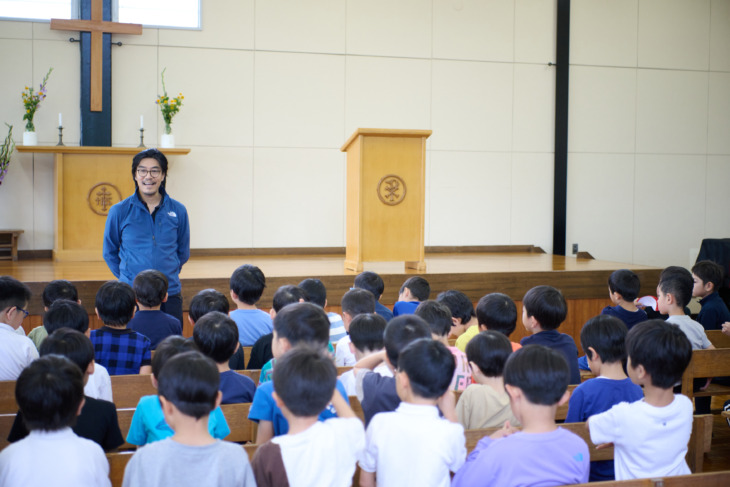 立教小学校教頭の天野先生