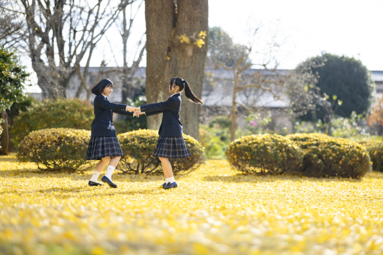 麗澤中学・高等学校で生徒が学園生活を送っている様子