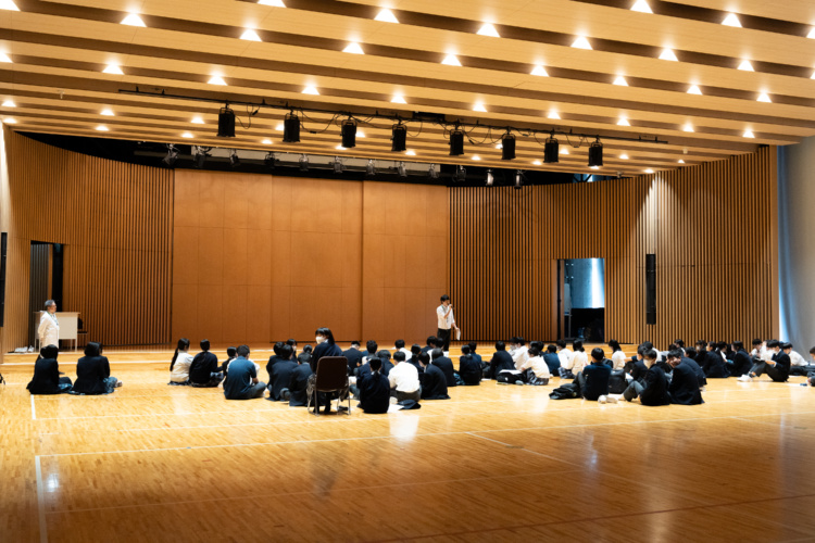 立正中学校・高等学校の生徒たちの様子