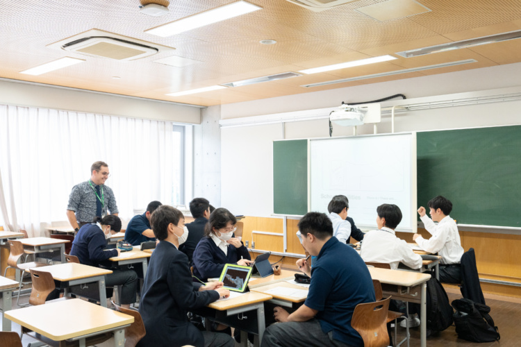 立正中学校・高等学校の教室内の様子