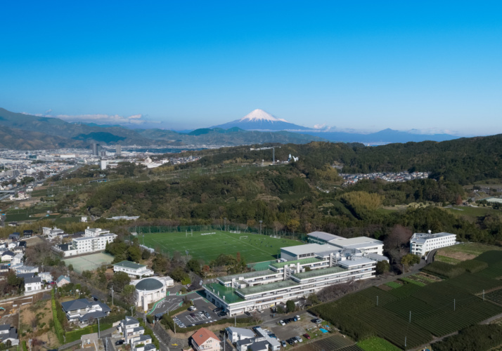 静岡聖光学院中学校・高等学校の全景写真