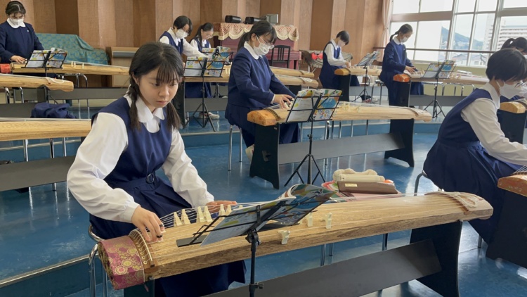 桜の聖母学院中学校・高等学校の音楽の授業