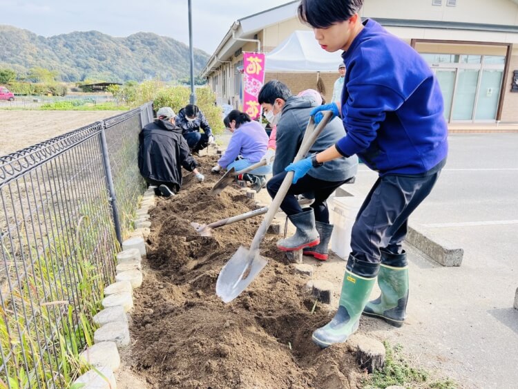 「広島三育学院中学校・高等学校」の社会貢献活動風景