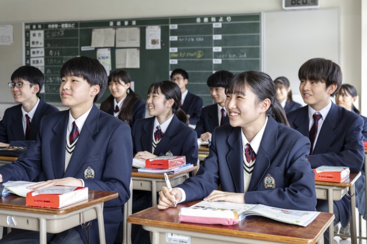 香川誠陵中学校・高等学校の授業風景