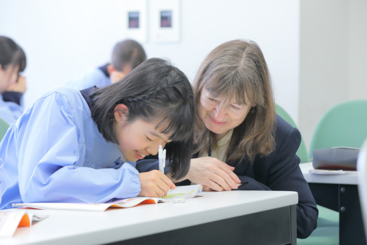 仙台白百合学園中学・高等学校の英語の授業風景