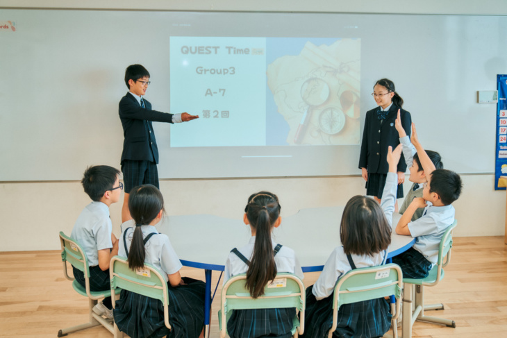 「就実小学校」の授業風景