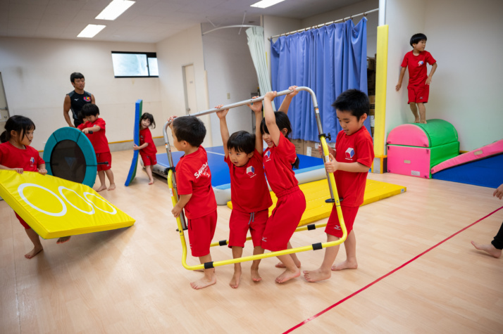 子どもの運動教室『育ち場』の指導風景