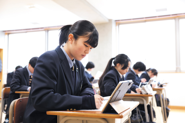 園田学園中学校・高等学校の授業の風景