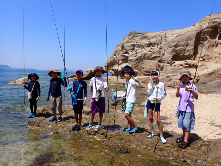 須磨浦小学校のサマースクールの様子