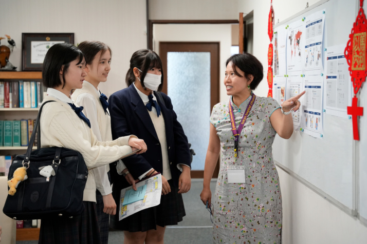 玉川聖学院中等部・高等部の国際交流イベントの様子