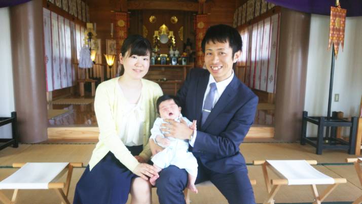 館腰神社での初宮詣