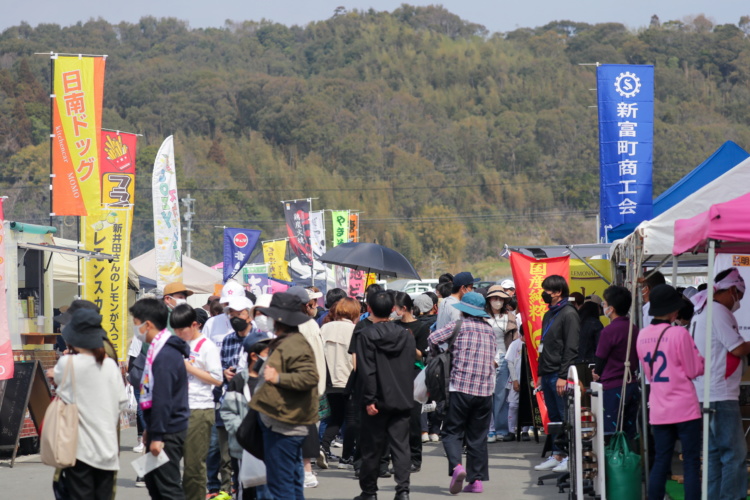 ユニリーバスタジアム新富の縁日ブース