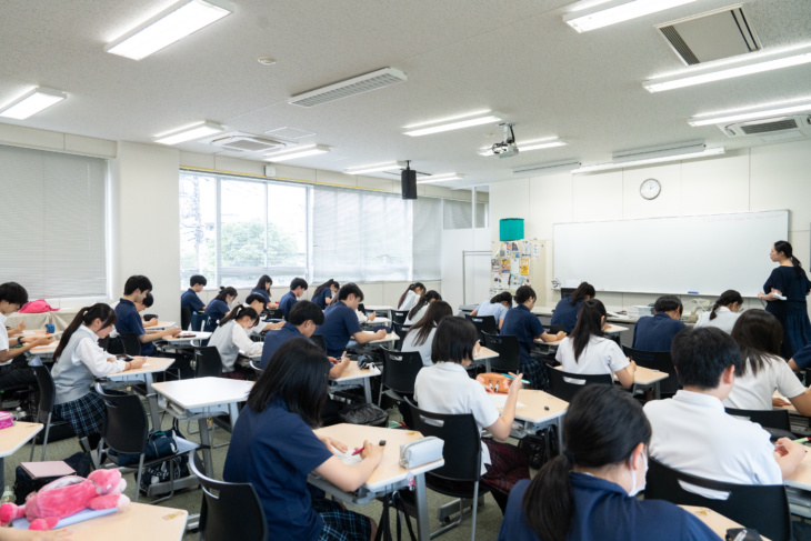 帝京高等学校インターナショナルコースの授業風景