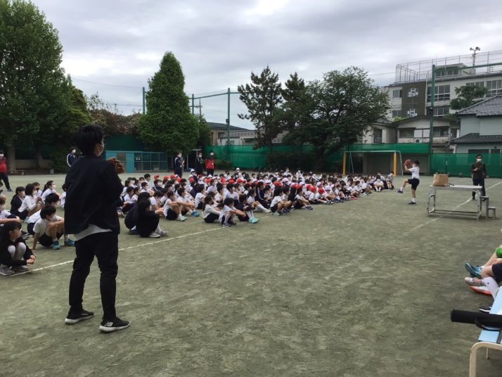 トキワ松学園小学校の全校集会での個人発表