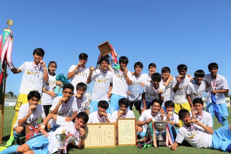 桐光学園高等学校サッカー部令和5年高校サッカー部インターハイ優勝時の写真