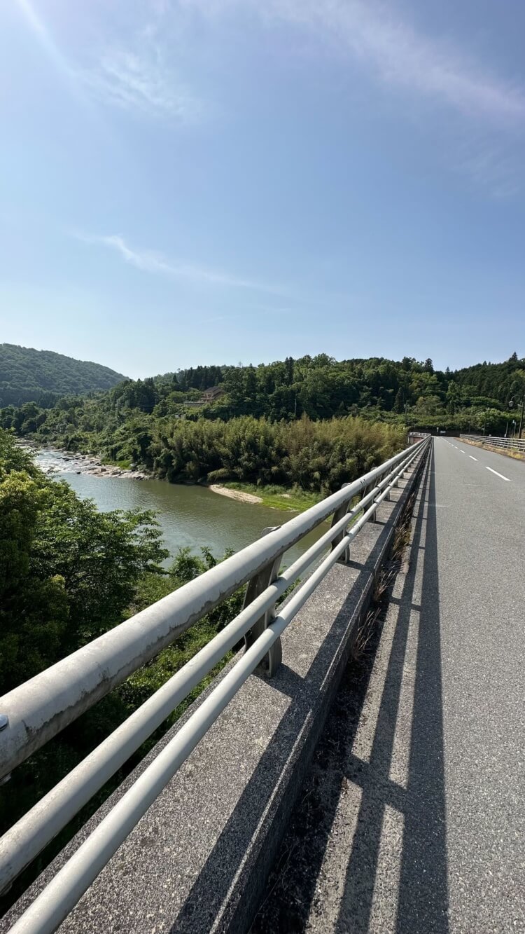 島ヶ原温泉やぶっちゃオートキャンプ場の周辺